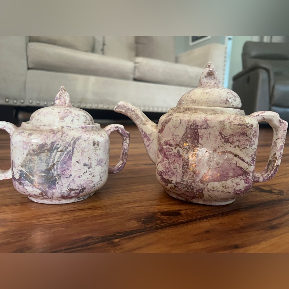 Vintage tea kettle and  holder